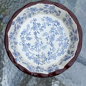 Floral Lace Ceramic Pie Plates- Blue